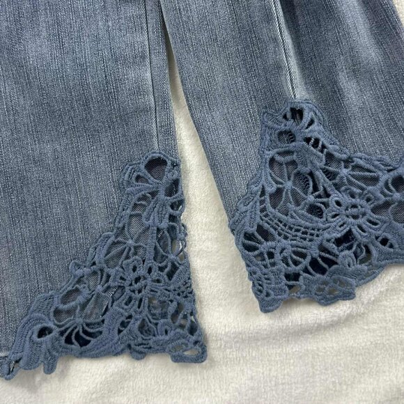 Soft Surroundings Petite Lace Hem Straight Leg Ankle Jeans – Size 4P - Picture 14 of 16